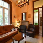 度假居 Family In *